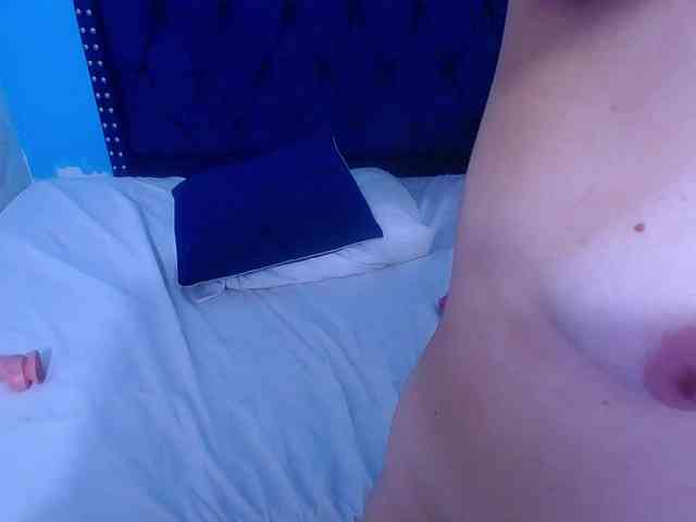 kinky-redhead18 webcam