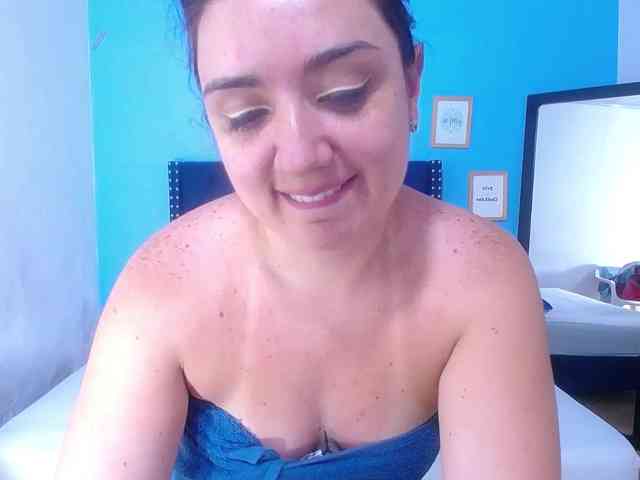 kinky-redhead18 kinky-redhead18