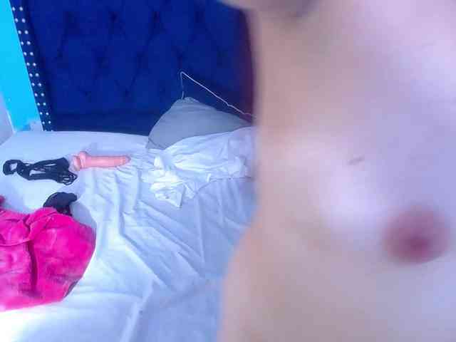 kinky-redhead18 kinky-redhead18