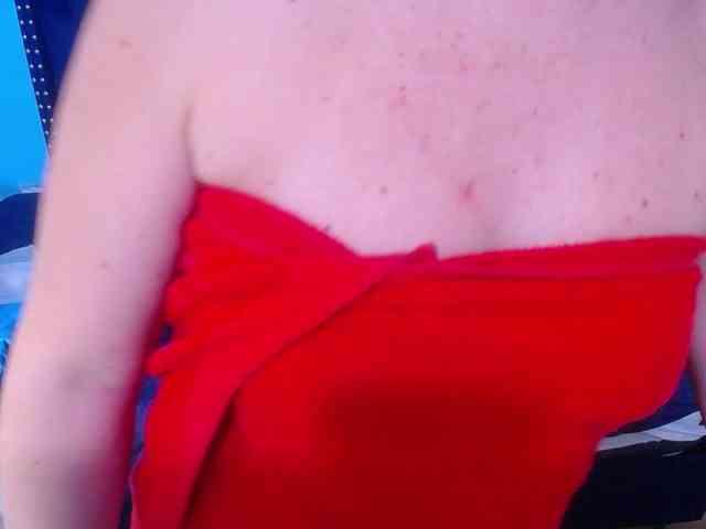 kinky-redhead18 webcam