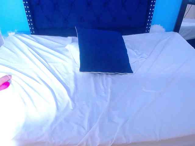 kinky-redhead18 kinky-redhead18