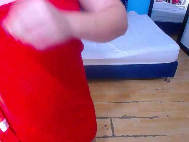 kinky-redhead18 webcam