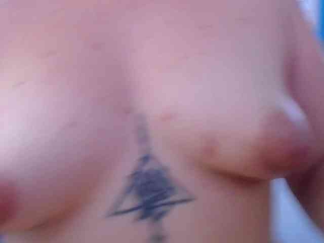 kinky-redhead18 kinky-redhead18