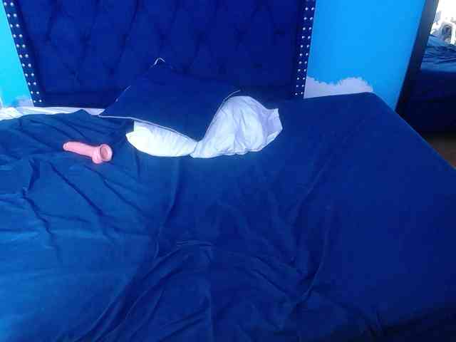 kinky-redhead18 kinky-redhead18