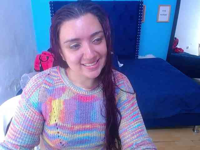 kinky-redhead18 webcam