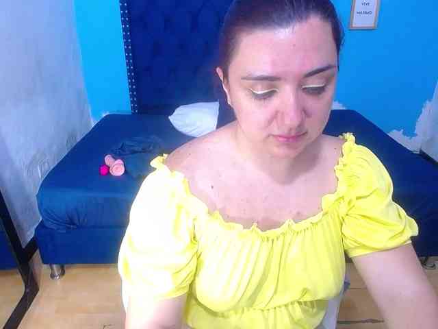 kinky-redhead18 kinky-redhead18
