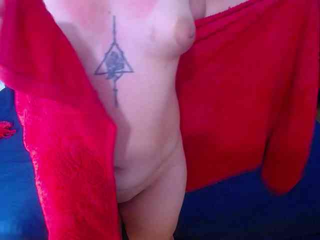 kinky-redhead18 webcam