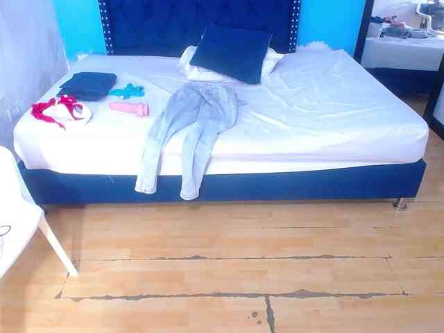 kinky-redhead18 kinky-redhead18