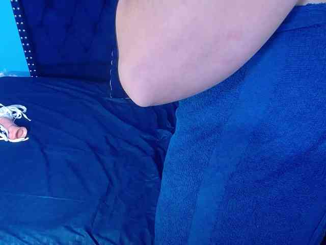 kinky-redhead18 kinky-redhead18