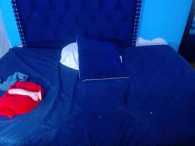 kinky-redhead18 kinky-redhead18