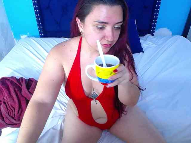 kinky-redhead18 webcam