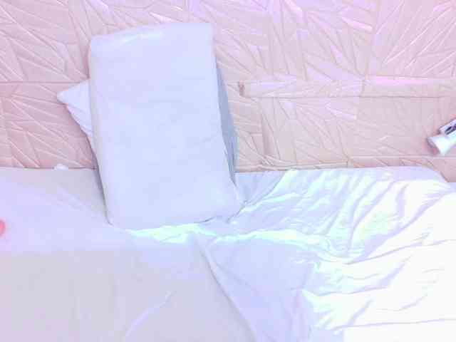 kinky-redhead18 webcam