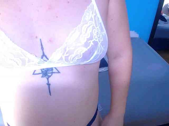 kinky-redhead18 kinky-redhead18