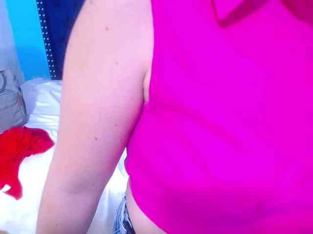 kinky-redhead18 webcam