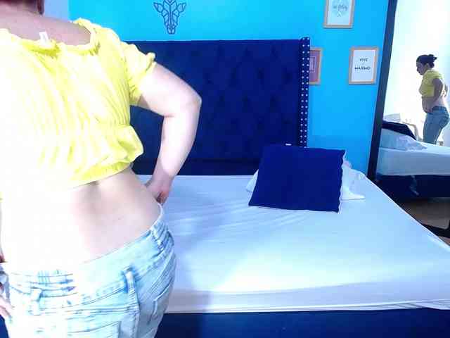 kinky-redhead18 webcam