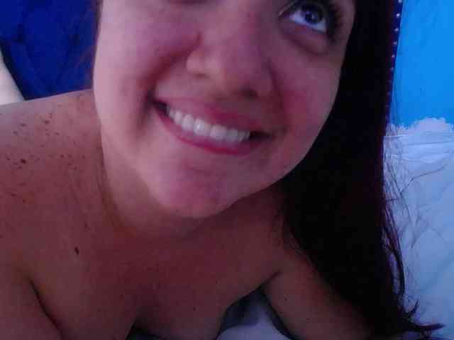 kinky-redhead18 webcam