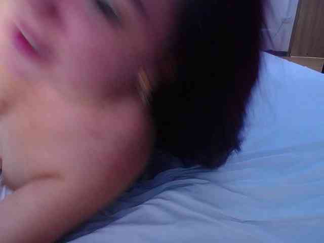 kinky-redhead18 webcam