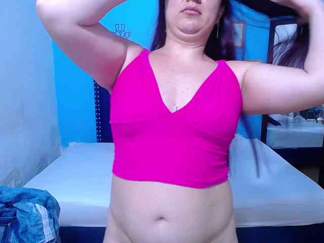 kinky-redhead18 webcam