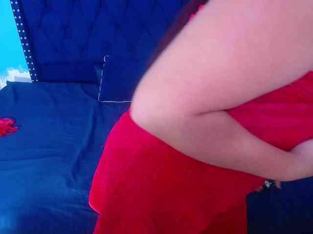 kinky-redhead18 webcam