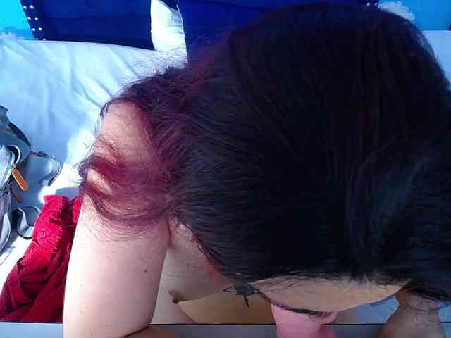 kinky-redhead18 webcam