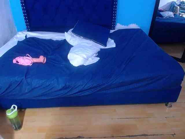 kinky-redhead18 kinky-redhead18