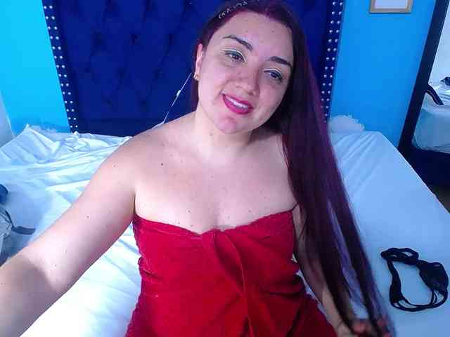 kinky-redhead18 webcam
