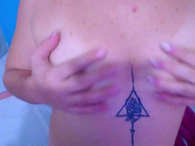 kinky-redhead18 kinky-redhead18