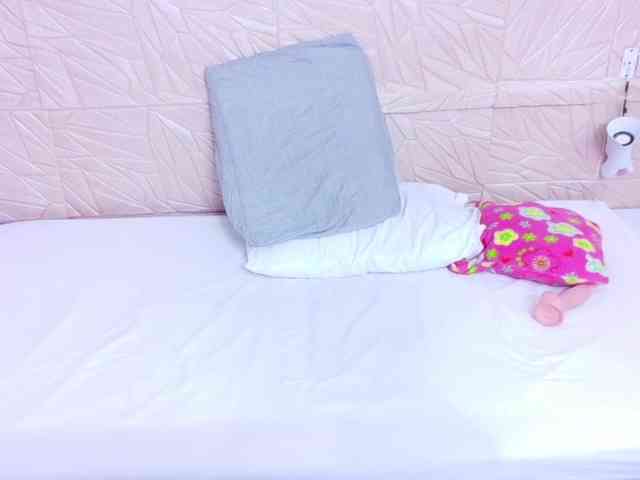 kinky-redhead18 kinky-redhead18