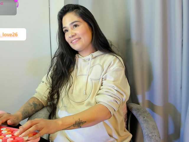 allisonlove69's BongaCams show and profile