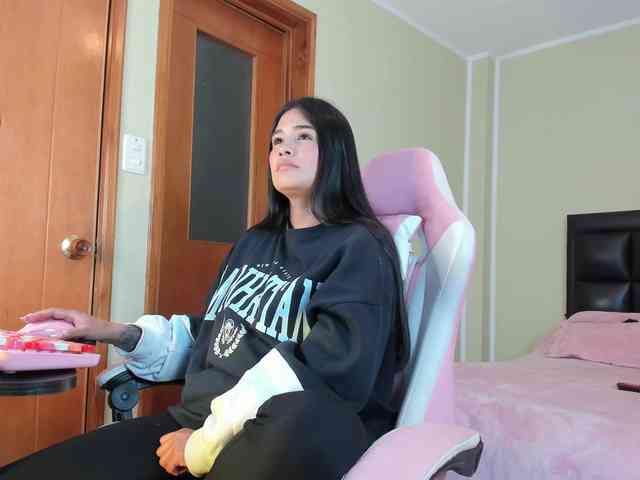 allisonlove69 webcam