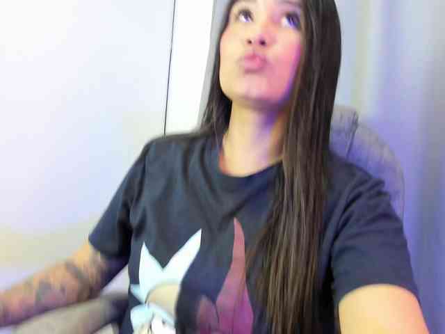 allisonlove69 webcam