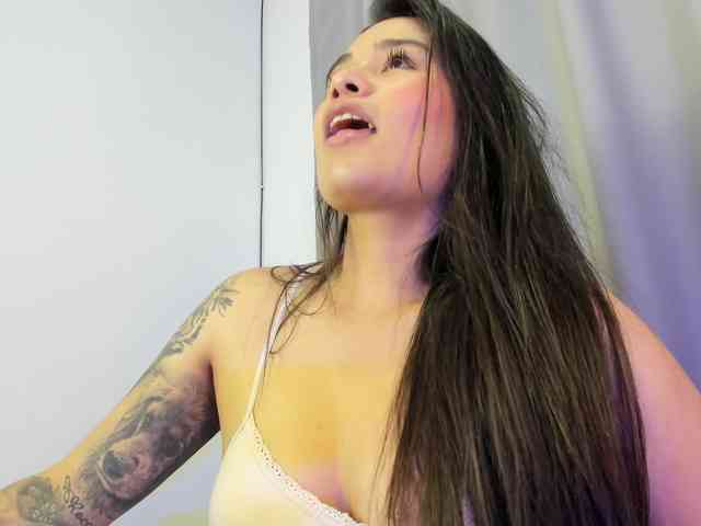 allisonlove69 webcam