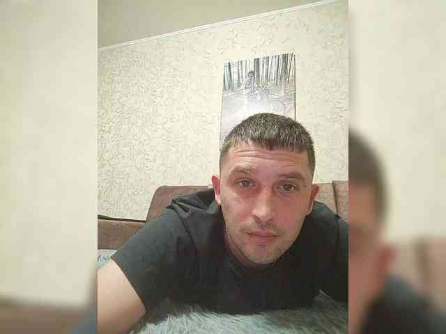 Denis681992 Live Webcam on BongaCams