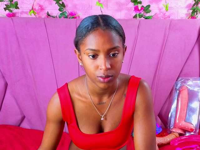 AngeyaPetite webcam bongacams model stream image