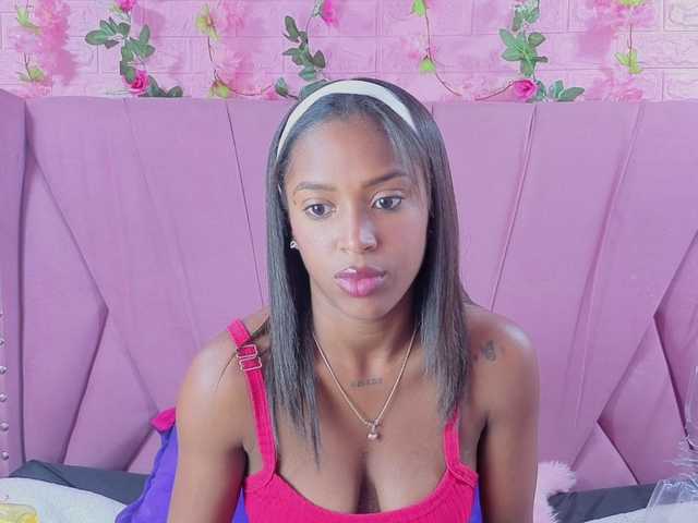 AngeyaPetite's BongaCams show and profile