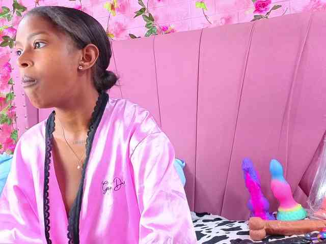 AngeyaPetite AngeyaPetite