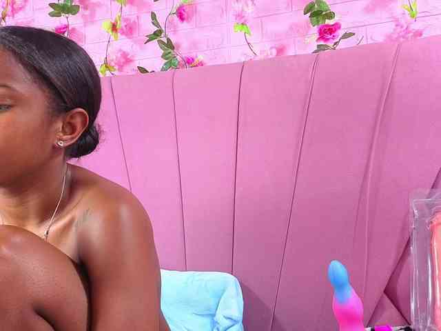 AngeyaPetite AngeyaPetite