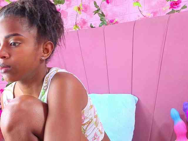 AngeyaPetite AngeyaPetite