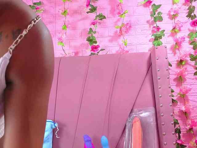 AngeyaPetite AngeyaPetite