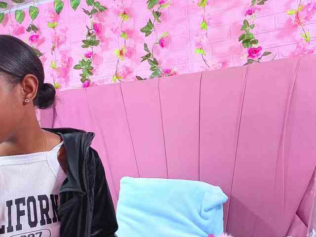 AngeyaPetite AngeyaPetite