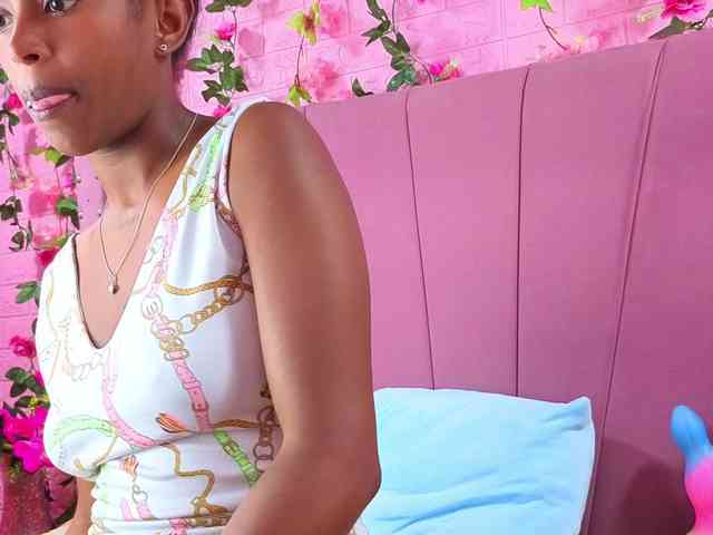 AngeyaPetite AngeyaPetite