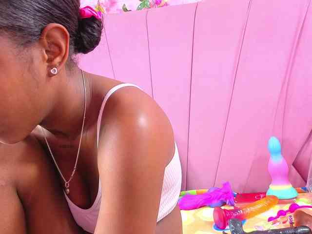 AngeyaPetite AngeyaPetite