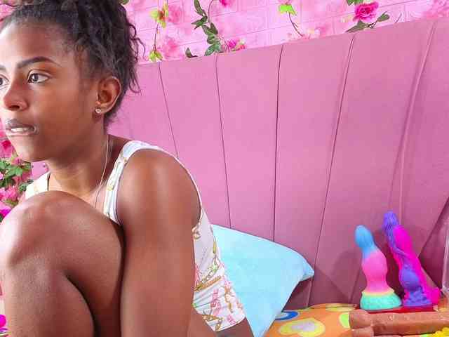 AngeyaPetite AngeyaPetite