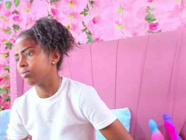 AngeyaPetite AngeyaPetite