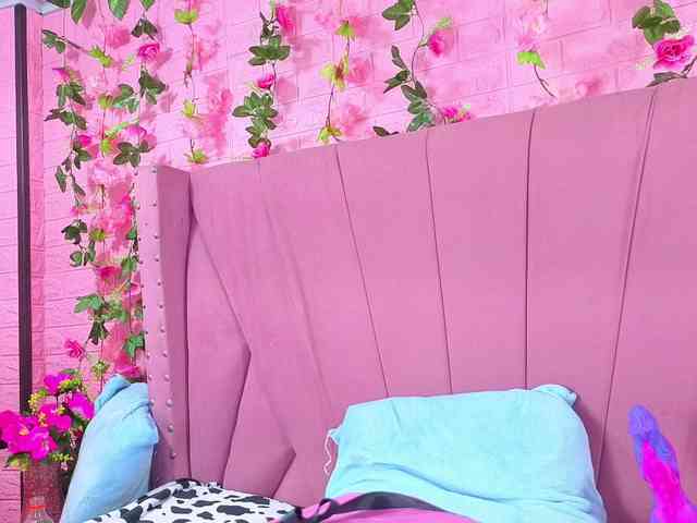 AngeyaPetite AngeyaPetite