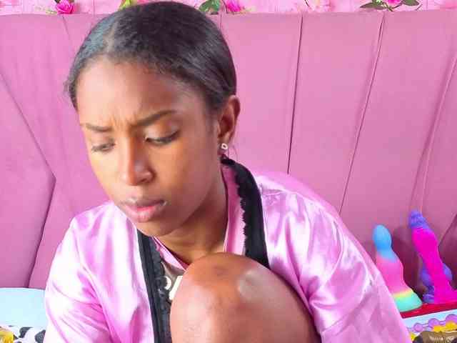 AngeyaPetite AngeyaPetite