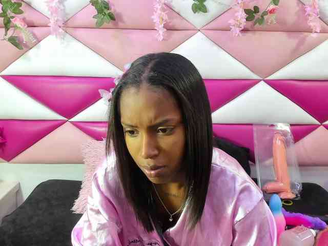 AngeyaPetite AngeyaPetite