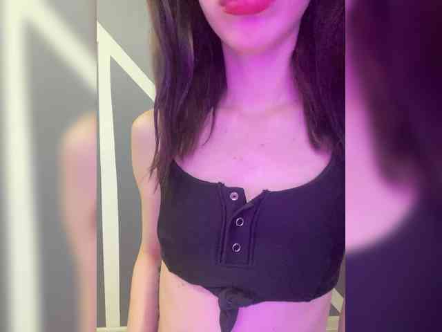 peach-juice Live Webcam on BongaCams