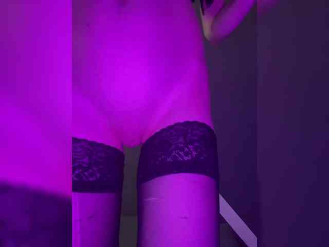 cute_bunny webcam