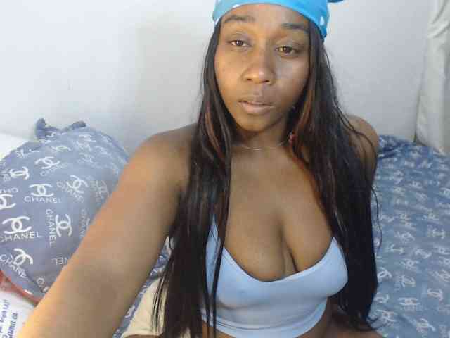 lucyhorny webcam